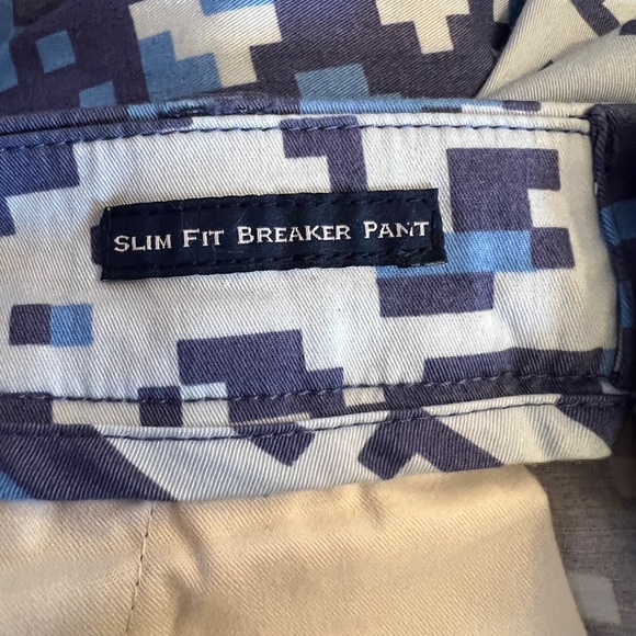 EUC Vineyard Vines Slim Fit Breaker Pant Digital Camo Blue Camouflage 30 x 30 - Picture 5 of 5